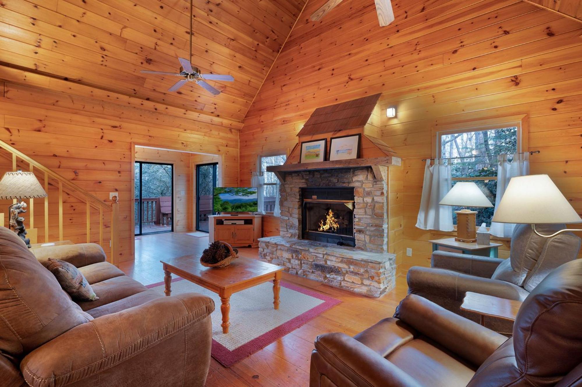 Peaceful Living Minutes From Blue Ridge Hot Tub Pool Table Villa Exterior photo