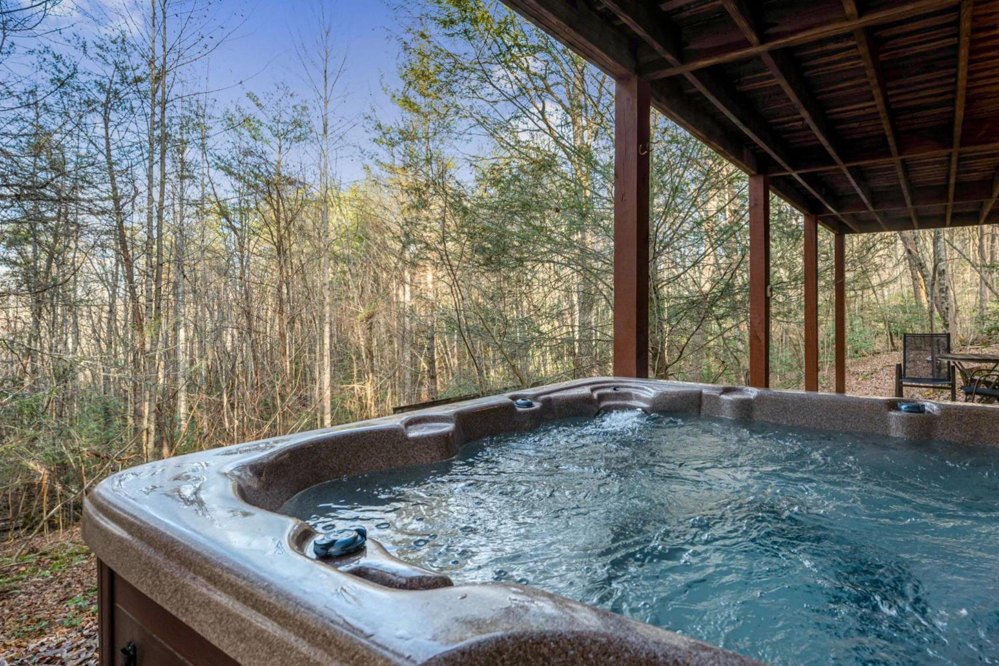Peaceful Living Minutes From Blue Ridge Hot Tub Pool Table Villa Exterior photo